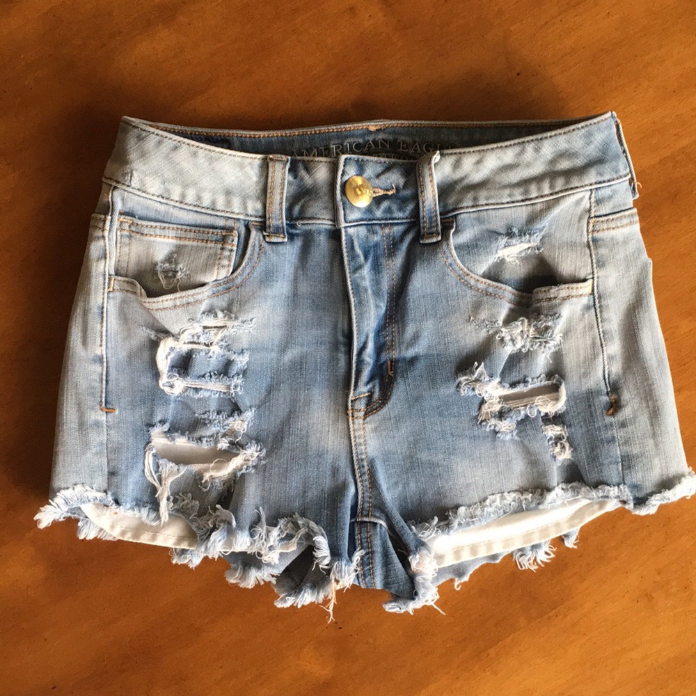 American Eagle 360 Super Stretch Distressed Shorts